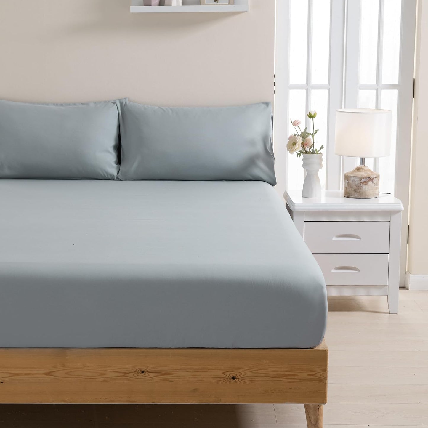 Twin Fitted Sheet Only, Gray Microfiber Bed Sheets - Deep Pocket - Ultra Soft - Easy Care (Gray, Twin)