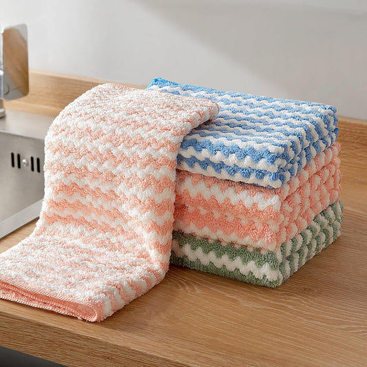 Microfiber Cleaning Cloth, All-Purpose Microfiber Towels, Absorbent Streak Free Lint Free Rags for Cleaningreusable and Washable Towels-5 Pack, Size 11.8 X 11.8 Inch