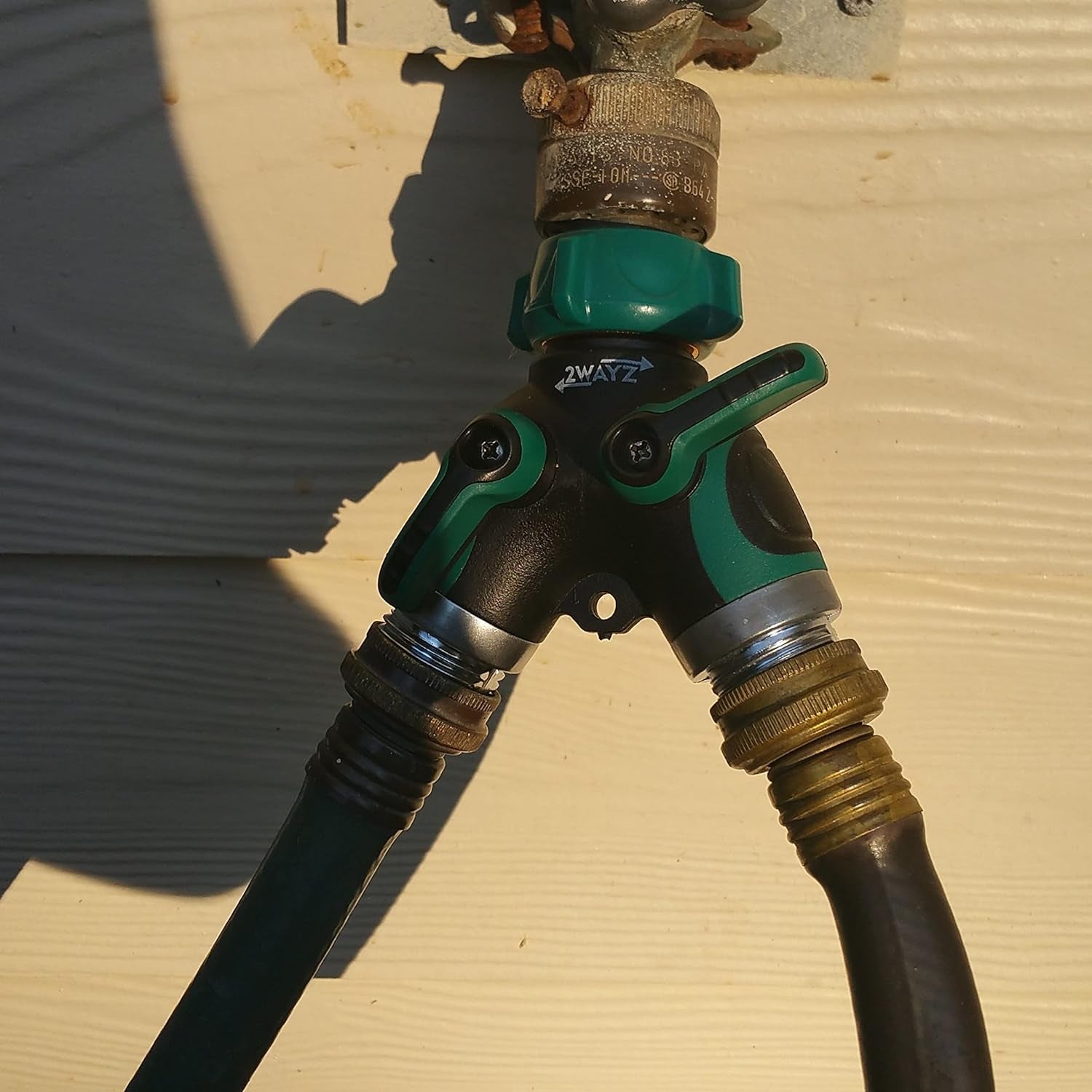 - Hose Splitter, 2 Way Heavy Duty, Garden Hose Splitter, Faucet Splitter, Outdoor Faucet Splitter, Y Adapter for Water Hose, Water Spigot Splitter, All Metal, with Shut off Valve - 4" X 4" X 1.5"